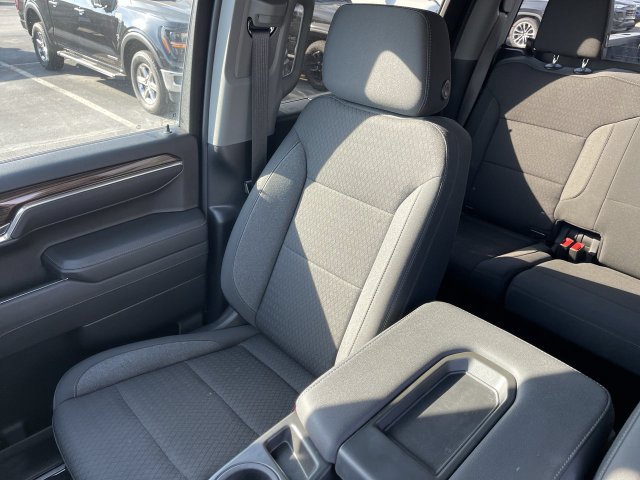 Used 2023 Chevrolet Silverado 1500 RST AWD/4WD image 23