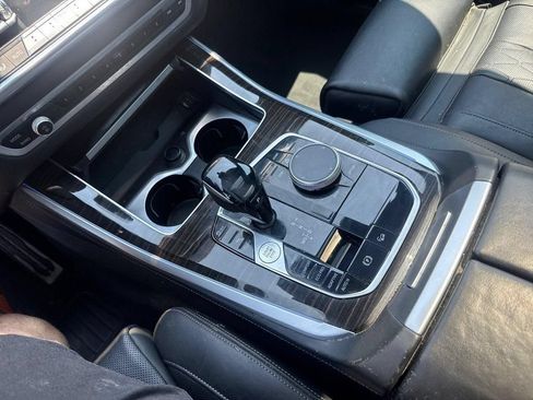 Used 2019 BMW X5 xDrive40i w/ M Sport Package AWD/4WD image 55
