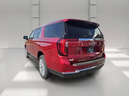 New 2026 GMC Yukon XL Elevation w/ Elevation Premium Package RWD image 5