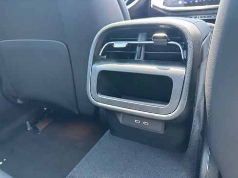 New 2026 Mercedes-Benz E 450 4MATIC Sedan image 21