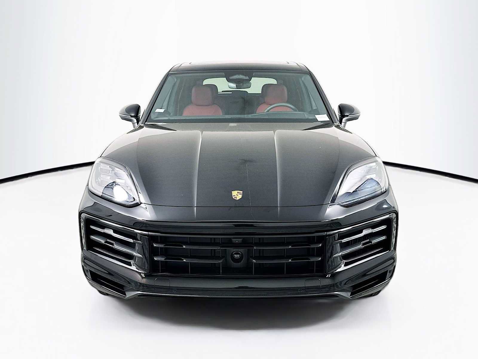 Used 2026 Porsche Cayenne AWD/4WD image 6