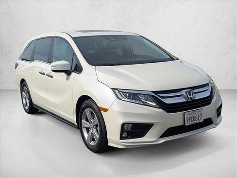 Used 2018 Honda Odyssey EX-L image 3