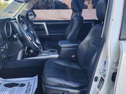 Used 2012 Toyota 4Runner image 14
