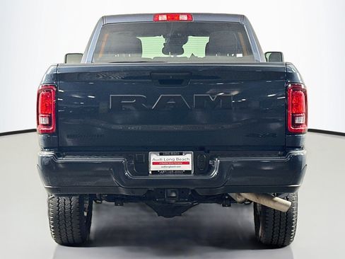 Used 2026 RAM 2500 Big Horn AWD/4WD image 3