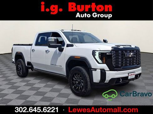 Used 2025 GMC Sierra 2500 Denali Ultimate AWD/4WD image 1