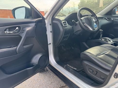 Used 2014 Nissan Rogue SL image 14