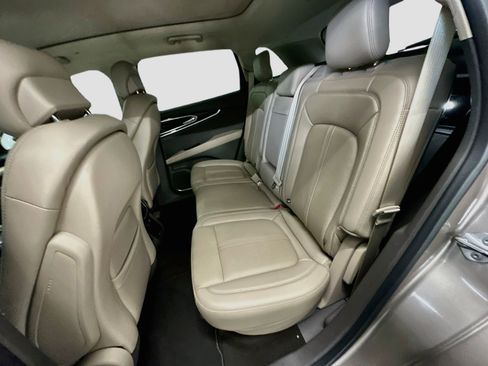 Used 2021 Lincoln Nautilus Reserve w/ Equipment Group 201A AWD/4WD image 30