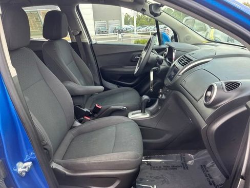 Used 2015 Chevrolet Trax LS FWD image 24