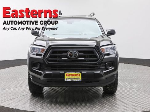 Used 2023 Toyota Tacoma SR AWD/4WD image 2