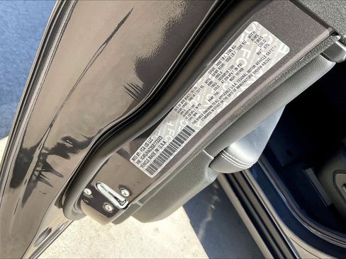 New 2025 Jeep Grand Cherokee Altitude image 20