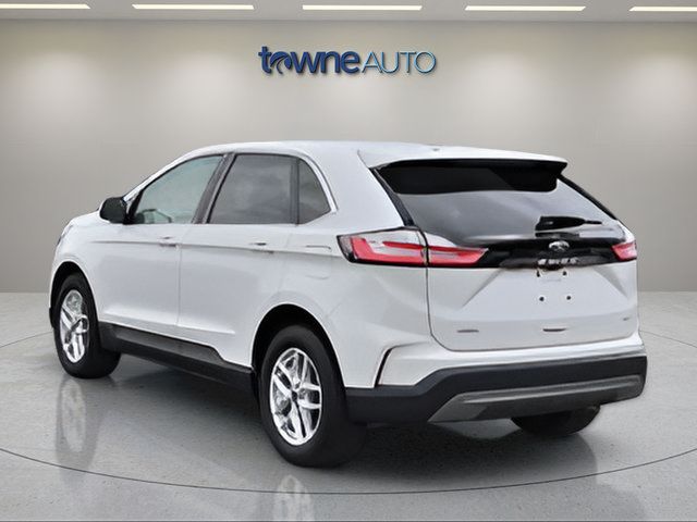 Used 2023 Ford Edge SEL w/ Convenience Package AWD/4WD image 3