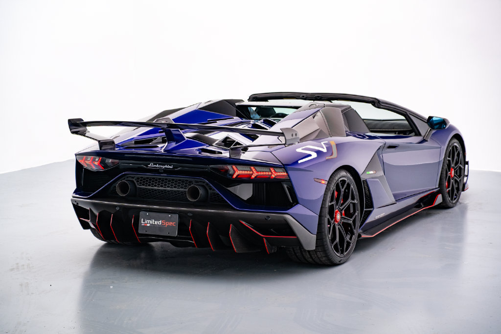 Used 2021 Lamborghini Aventador SVJ AWD/4WD image 24