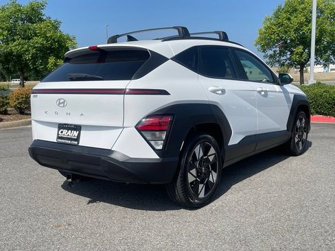 Used 2024 Hyundai Kona SEL FWD image 8