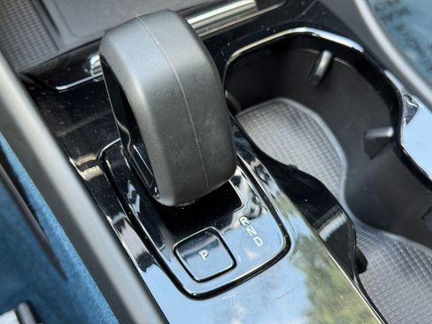 Used 2023 Volvo XC40 Recharge Plus AWD/4WD image 28