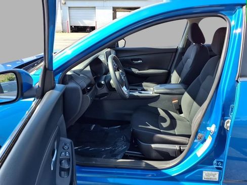 Used 2024 Nissan Sentra SV FWD image 20