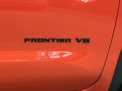 New 2027 Nissan Frontier PRO-4X w/ Pro Premium Package AWD/4WD image 9
