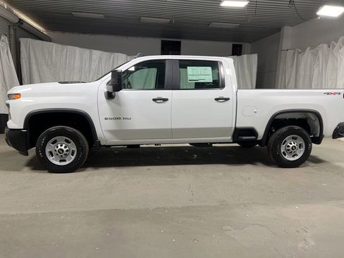 New 2026 Chevrolet Silverado 2500 W/T w/ LPO, Dark Essentials Package AWD/4WD image 4