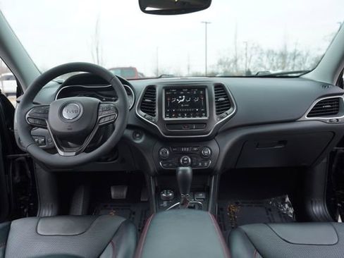 Used 2022 Jeep Cherokee Trailhawk w/ Sun, Sound & Nav Group image 26