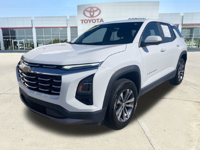 Used 2025 Chevrolet Equinox LT w/ Safety and Technology Package FWD image 7