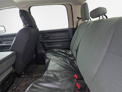 Used 2015 RAM 1500 Express image 22