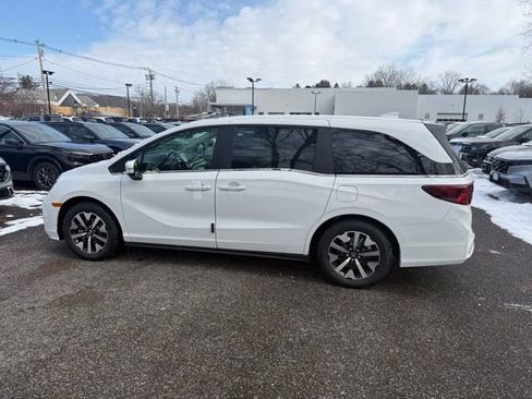 New 2026 Honda Odyssey EX-L image 6
