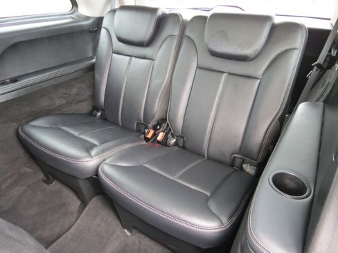 Used 2010 Mercedes-Benz GL 450 4MATIC image 31