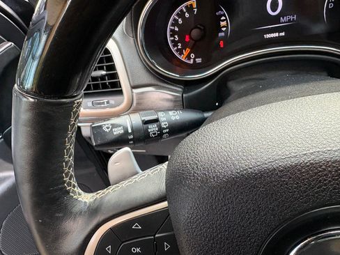 Used 2016 Jeep Grand Cherokee Overland image 44