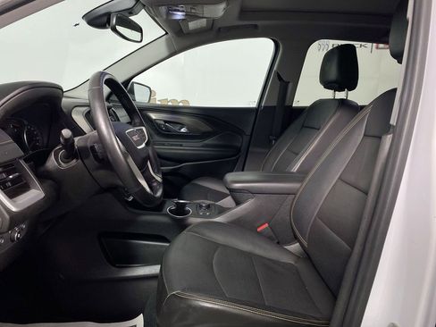 Used 2021 GMC Terrain SLT w/ Infotainment Package II image 11