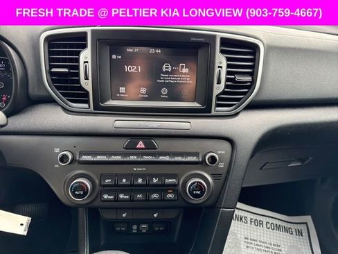 Used 2017 Kia Sportage LX w/ LX Popular Package image 18