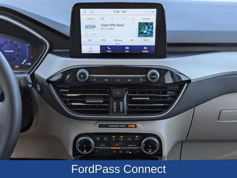 Certified 2022 Ford Escape SEL w/ Technology Package image 22