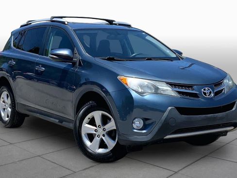 Used 2014 Toyota RAV4 XLE AWD/4WD image 3