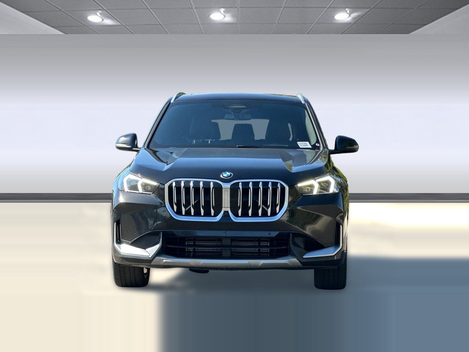 Used 2025 BMW X1 xDrive28i AWD/4WD image 5