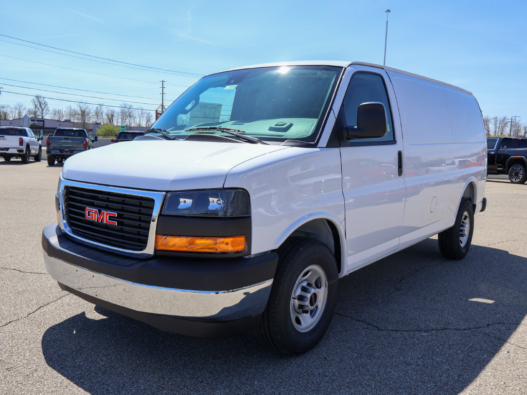 New 2026 GMC Savana 2500 w/ Driver Convenience Package RWD image 16