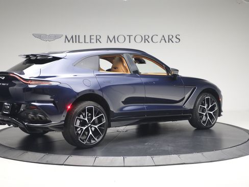 Used 2026 Aston Martin DBX 707 AWD/4WD image 8