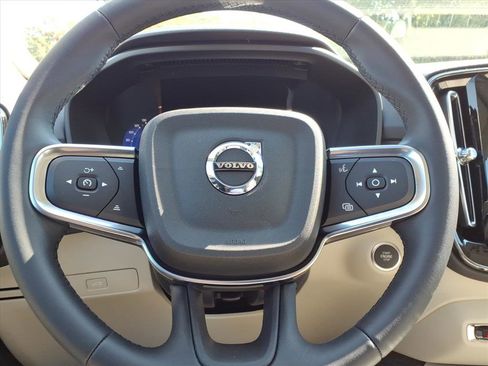 New 2026 Volvo XC40 B5 Plus w/ Protection Package Premier image 24