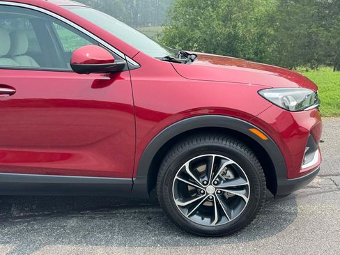 Used 2021 Buick Encore GX Essence w/ Advanced Technology Package AWD/4WD image 38