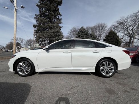 Used 2019 Honda Accord LX image 3