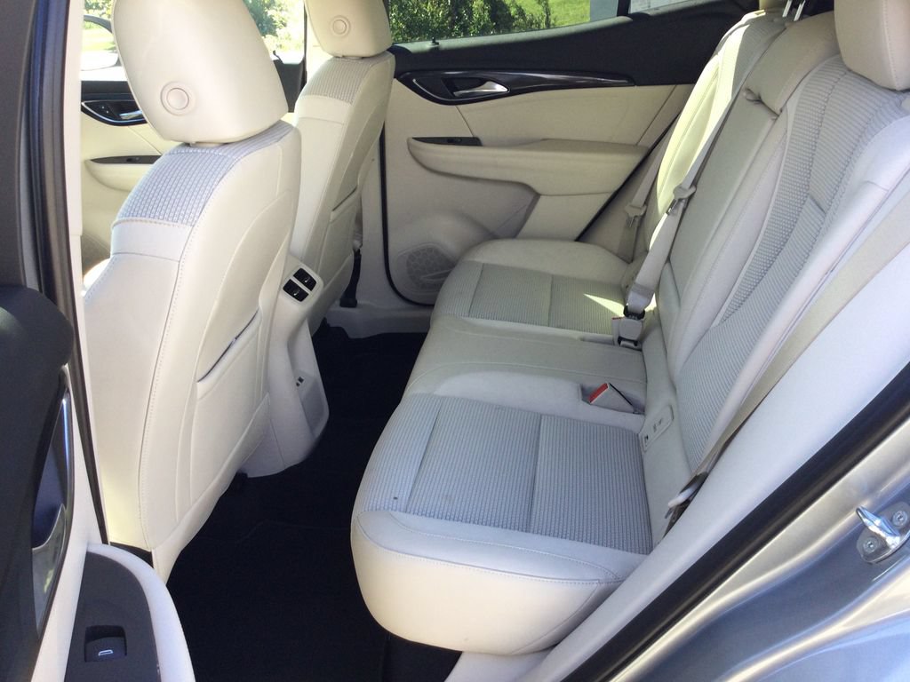 Used 2023 Buick Envision Preferred AWD/4WD image 19