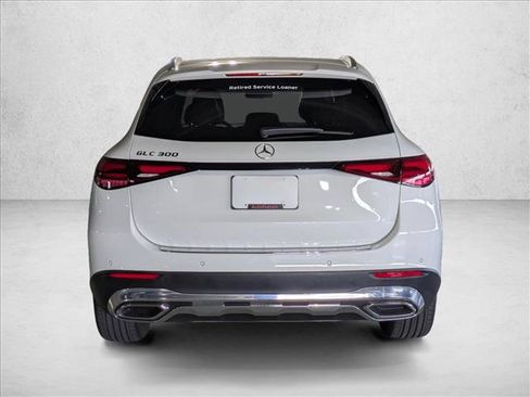 Certified 2026 Mercedes-Benz GLC 300 image 9