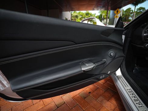 Certified 2018 Ferrari 488 Spider RWD image 39