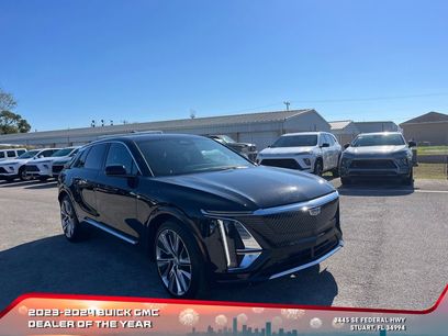 Used 2024 Cadillac Lyriq Luxury w/ LPO, Floor Liner Package