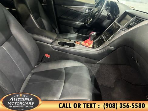 Used 2016 INFINITI Q50 3.0t Premium w/ 3.0T Premium Plus Package AWD/4WD image 11