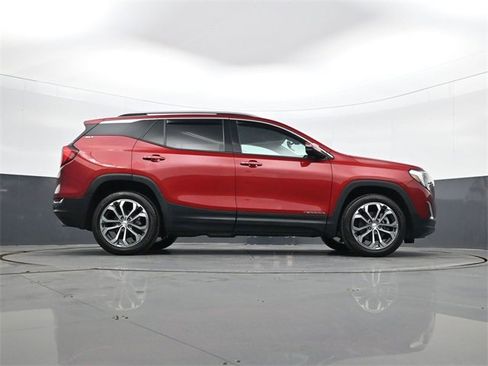 Certified 2020 GMC Terrain SLT w/ Preferred Package image 24