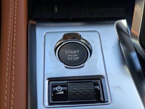 New 2026 Jaguar F-PACE R-Dynamic S image 32