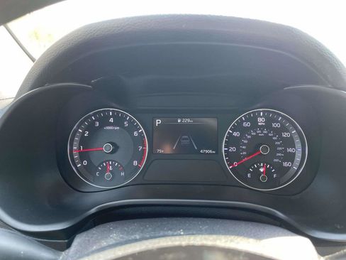 Used 2023 Kia Forte LXS image 29