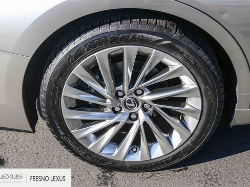 Used 2019 Lexus ES 350 Luxury image 8