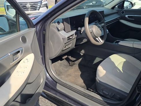 Used 2024 Hyundai Sonata SEL FWD image 9