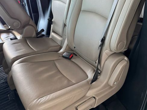 Used 2018 Honda Odyssey EX-L image 28