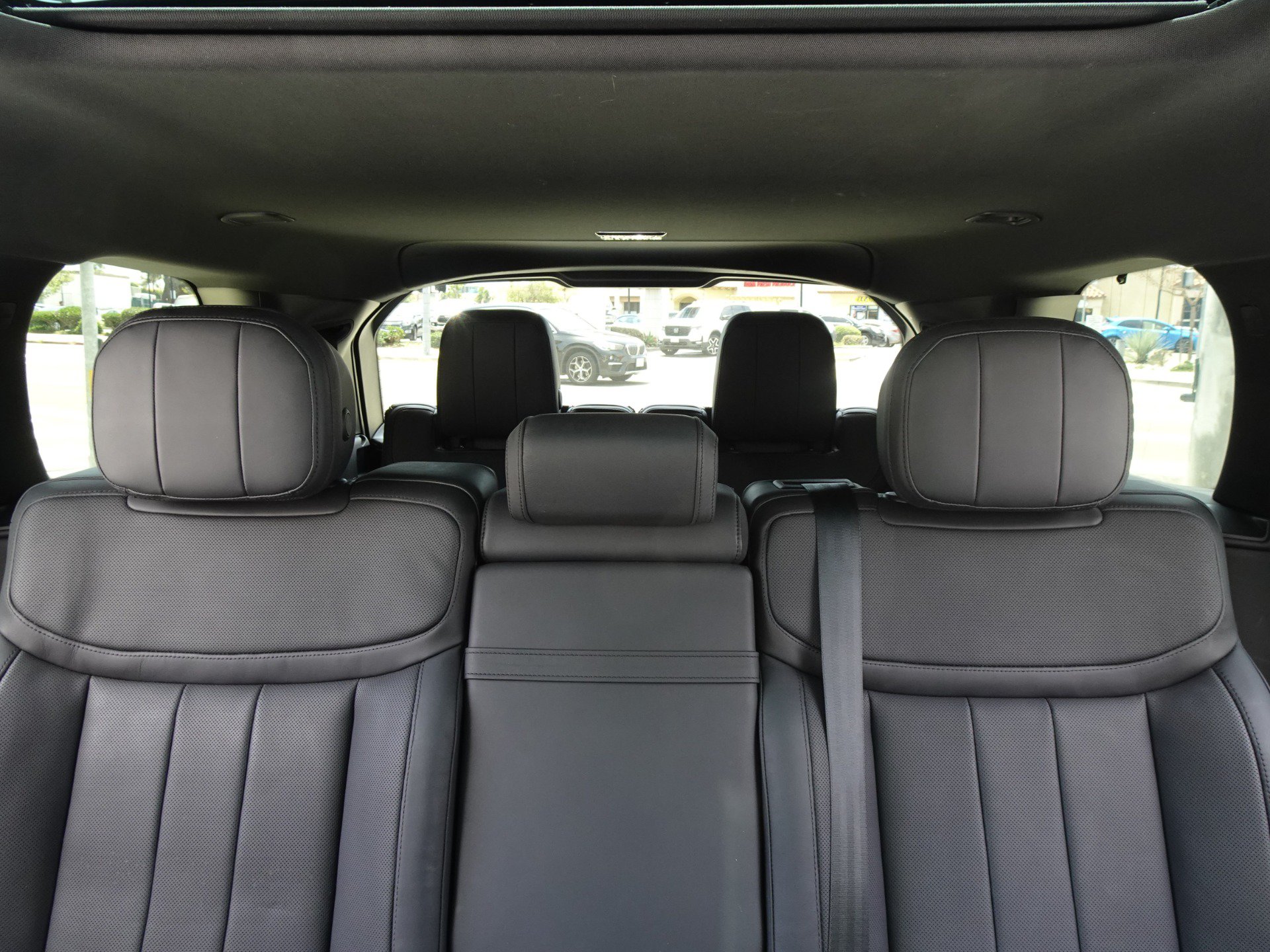 Used 2023 Land Rover Range Rover Long Wheelbase SE AWD/4WD image 14