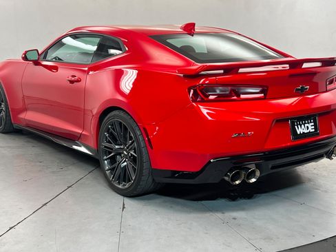 Used 2018 Chevrolet Camaro ZL1 RWD image 3